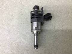 Форсунка инжекторная электрическая Toyota Land Cruiser (J300) 2021>