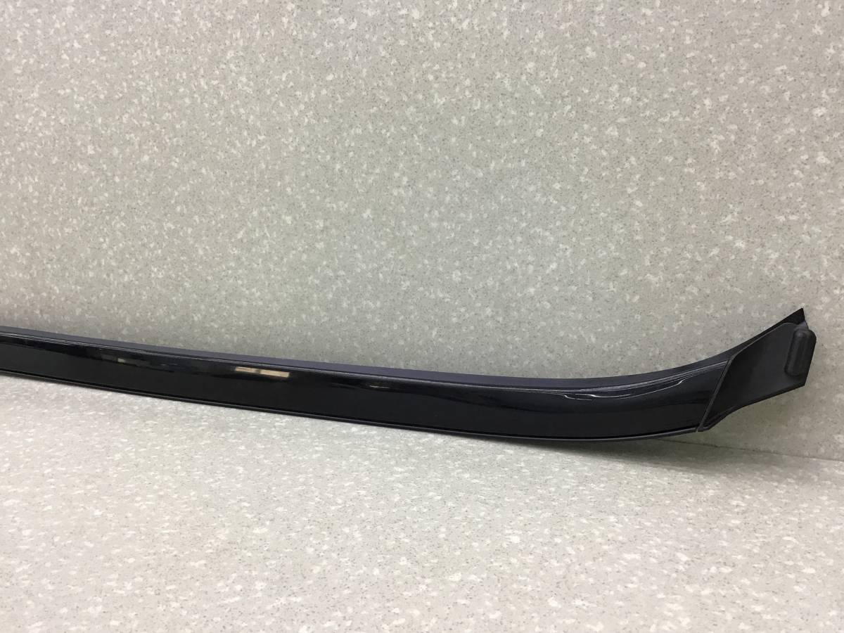 Молдинг лобового стекла Mercedes-Benz E-Class (C207) 2009-2016 Молдинг лобового стекла Mercedes-Benz E-Class (C207) 2009-2016