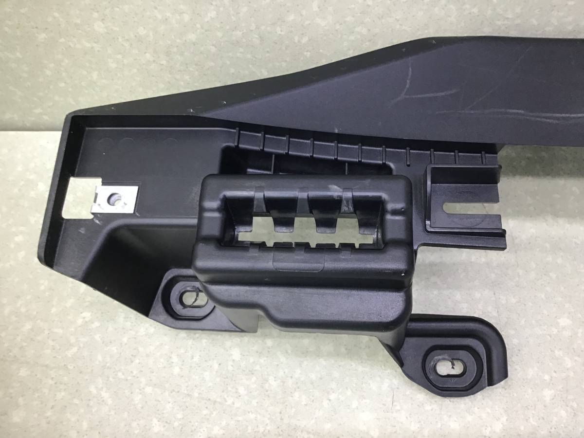 Обшивка багажника BMW 5-Series F11/F07 2009-2016 Обшивка багажника BMW 5-Series F11/F07 2009-2016