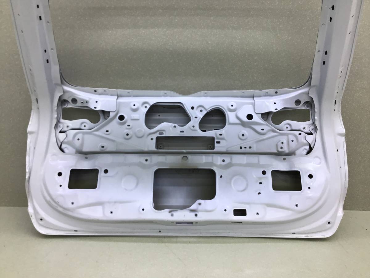 Дверь багажника Toyota Rav 4 (XA50) 2018>