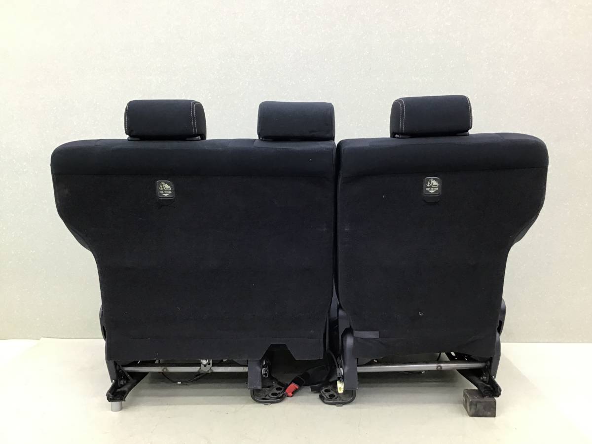 Сиденье (комплект) Toyota Rav 4 (A40) 2013> Сиденье (комплект) Toyota Rav 4 (A40) 2013>