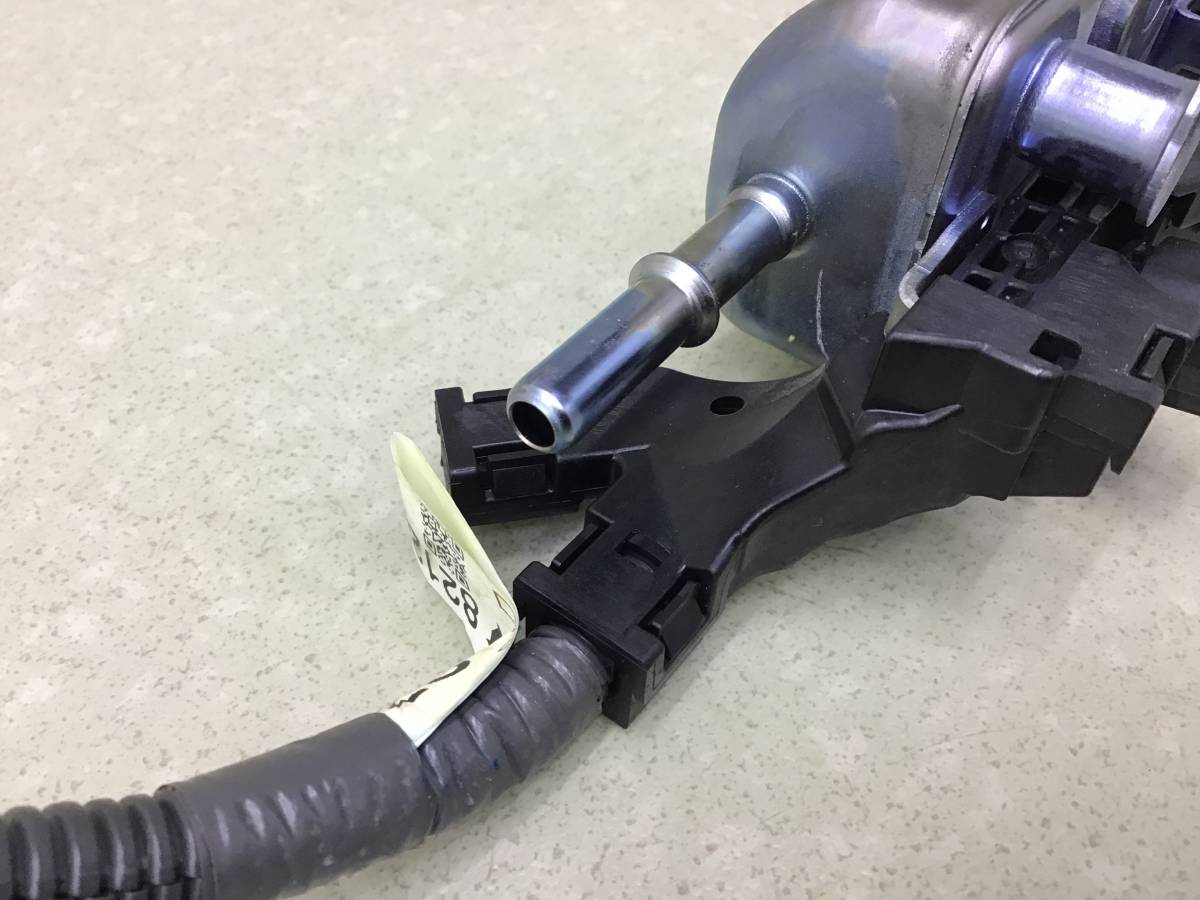 Рейка топливная (рампа) Toyota Land Cruiser (J300) 2021>