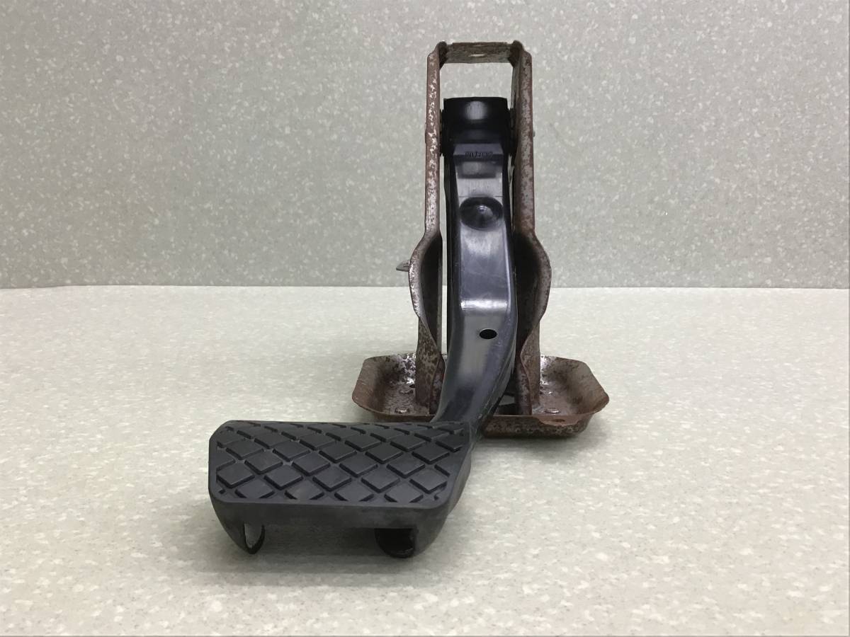 Педаль тормоза Seat Leon (1P1) 2005-2013 Педаль тормоза Seat Leon (1P1) 2005-2013