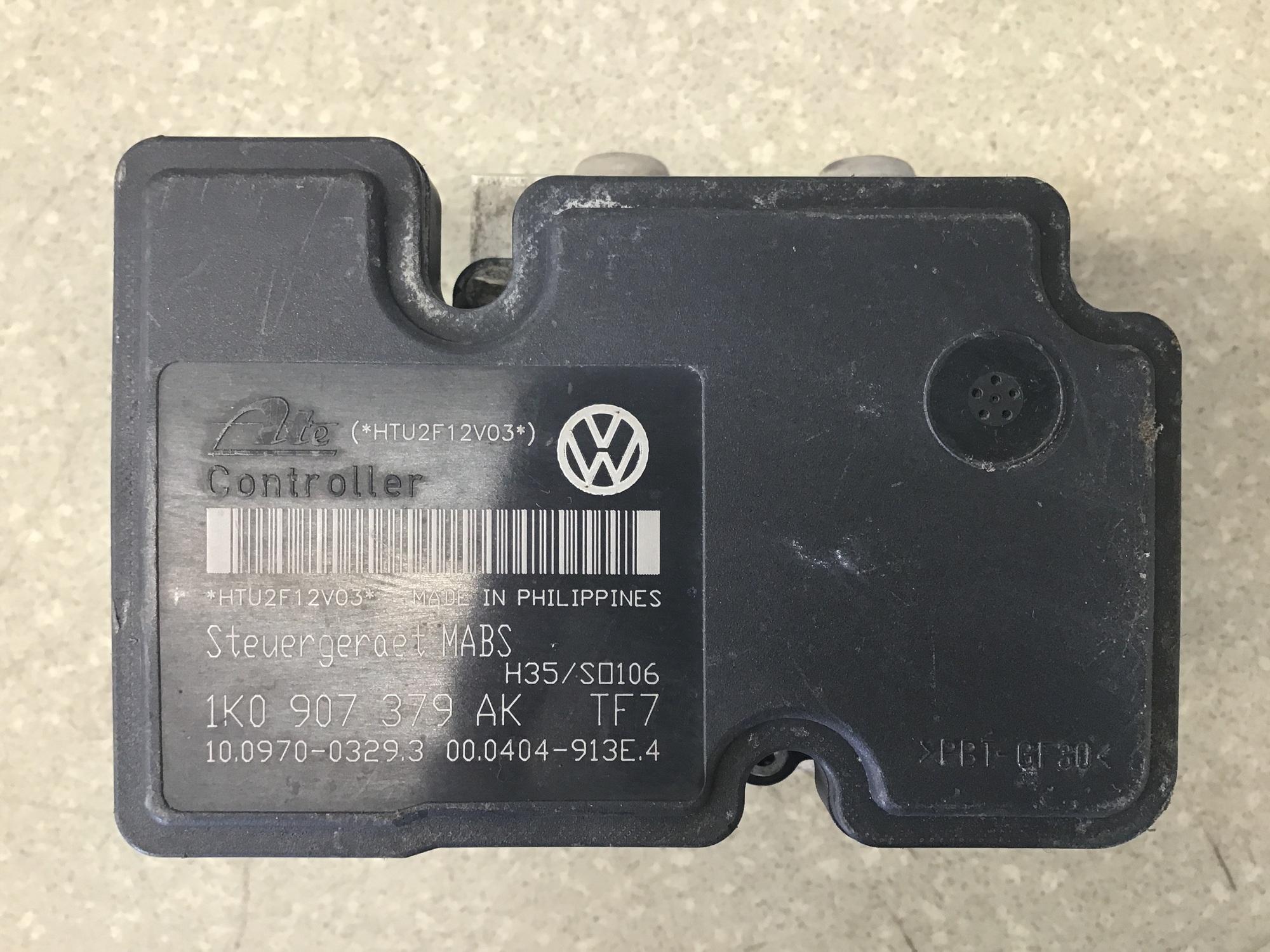 Блок ABS (насос) Skoda Octavia A5 (1Z5) 2004-2013 Блок ABS (насос) Skoda Octavia A5 (1Z5) 2004-2013