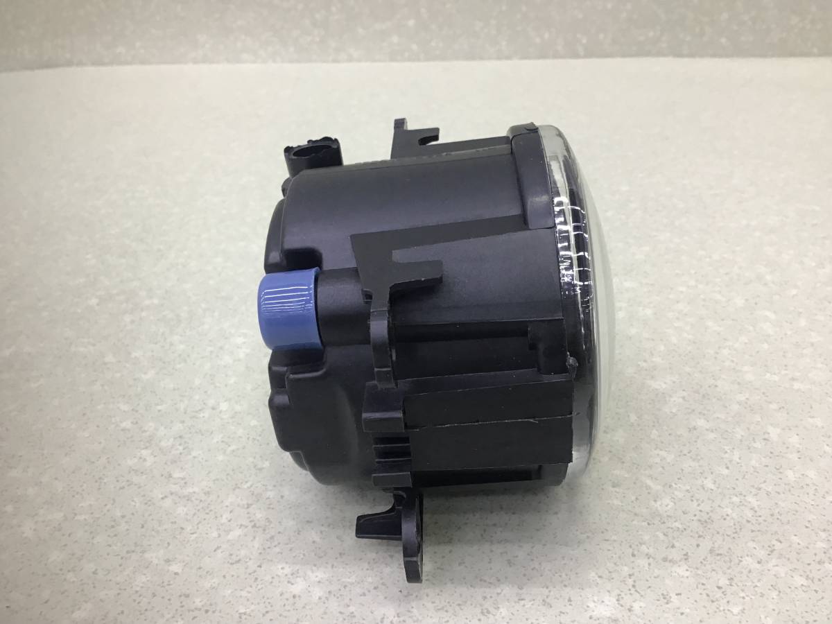Фара противотуманная Ford Focus 2 (CB4) 2007-2011 Фара противотуманная Ford Focus 2 (CB4) 2007-2011