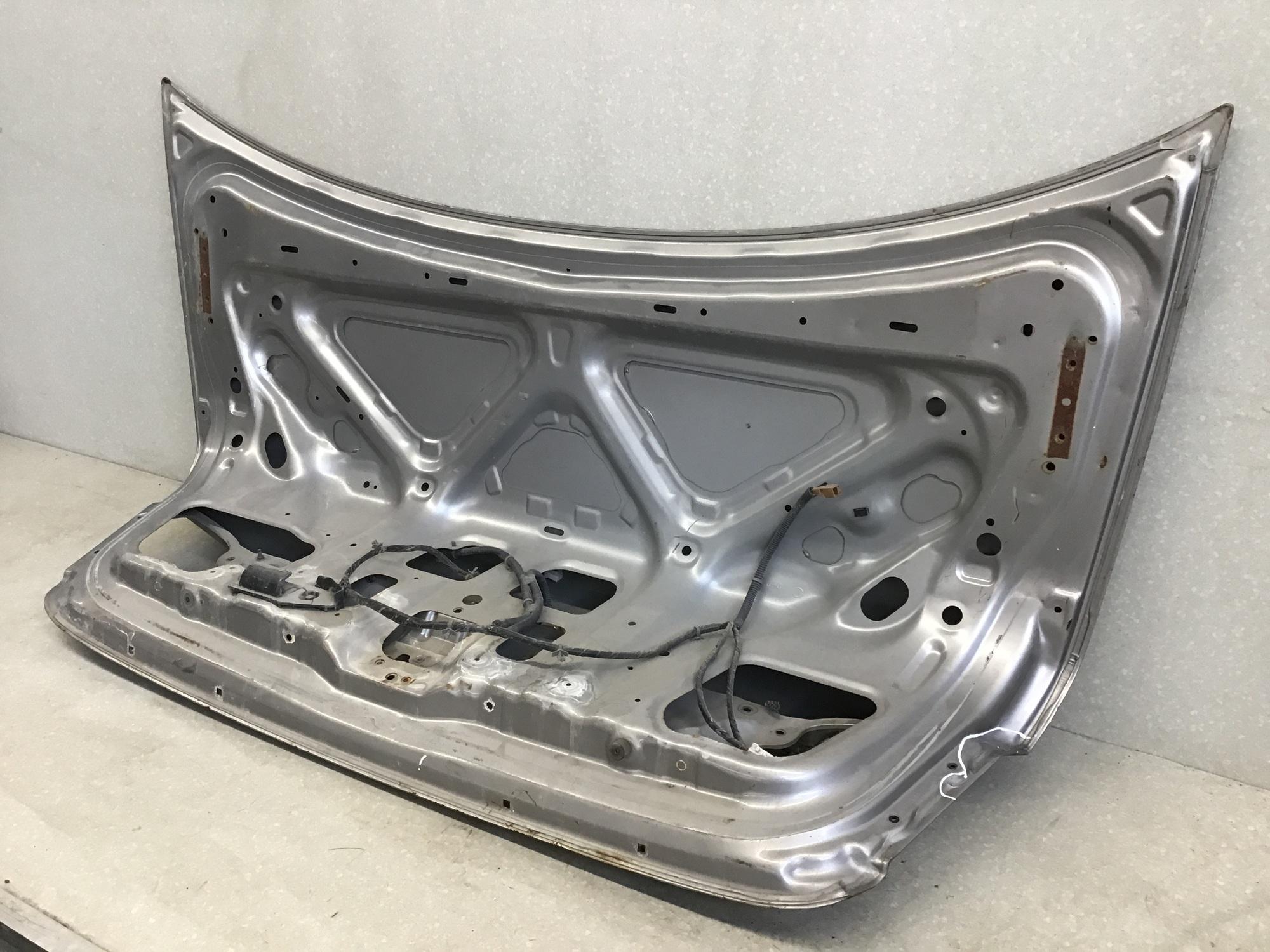 Крышка багажника, Nissan Maxima (A33) 2000-2005 Крышка багажника, Nissan Maxima (A33) 2000-2005