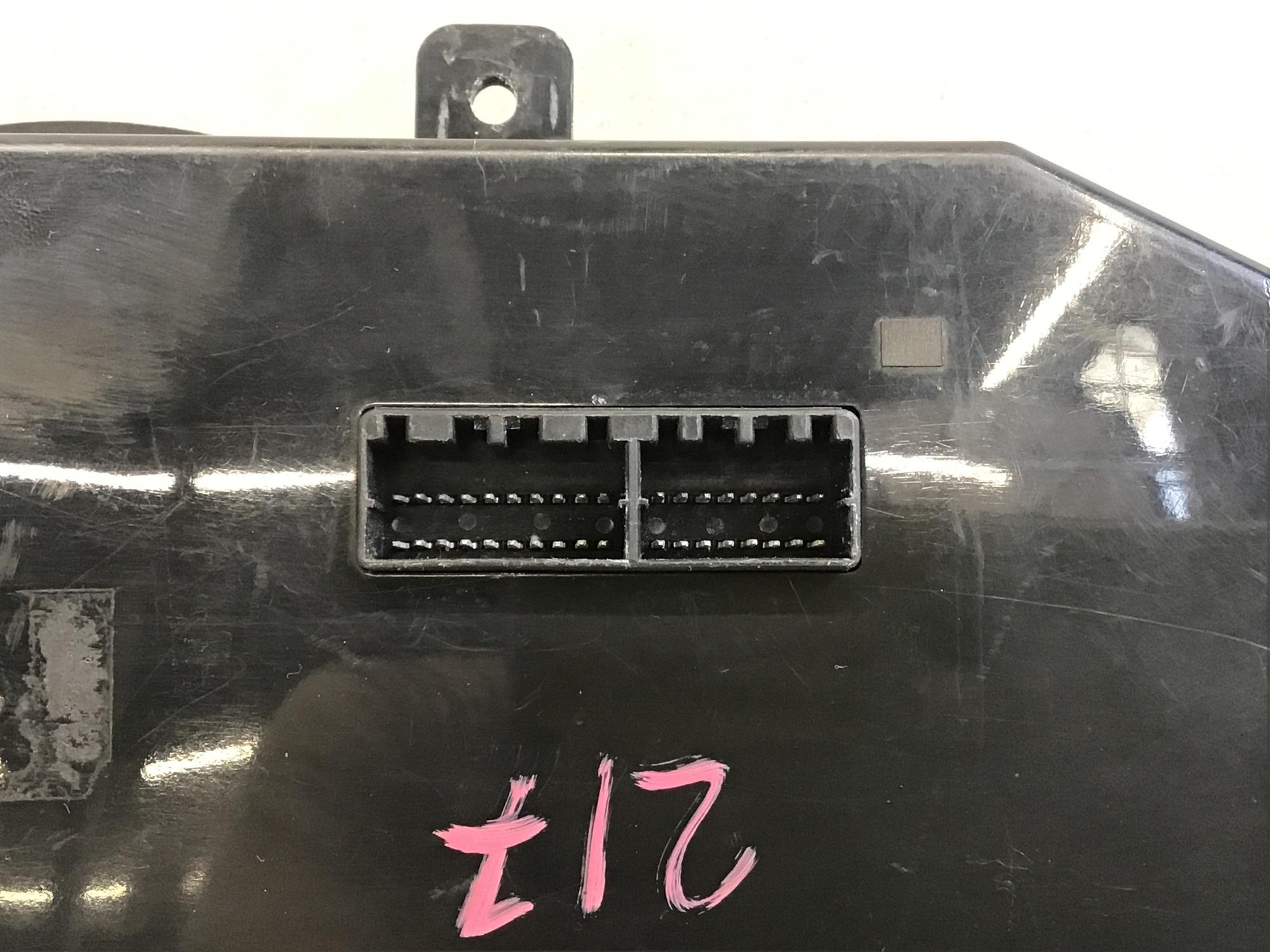 Панель приборов Geely Otaka CK 2005-2012 Панель приборов Geely Otaka CK 2005-2012