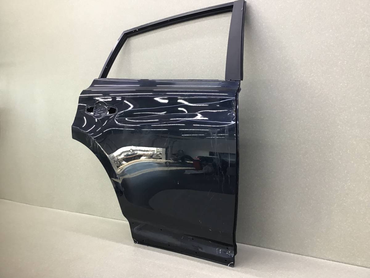 Дверь задняя правая Toyota Rav 4 (A40) 2013> Дверь задняя правая Toyota Rav 4 (A40) 2013>