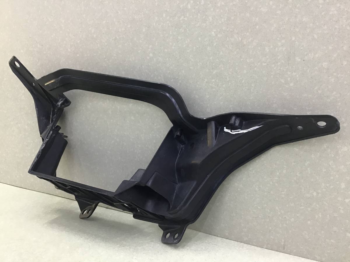 Кронштейн глушителя BMW X5 G05 2018>