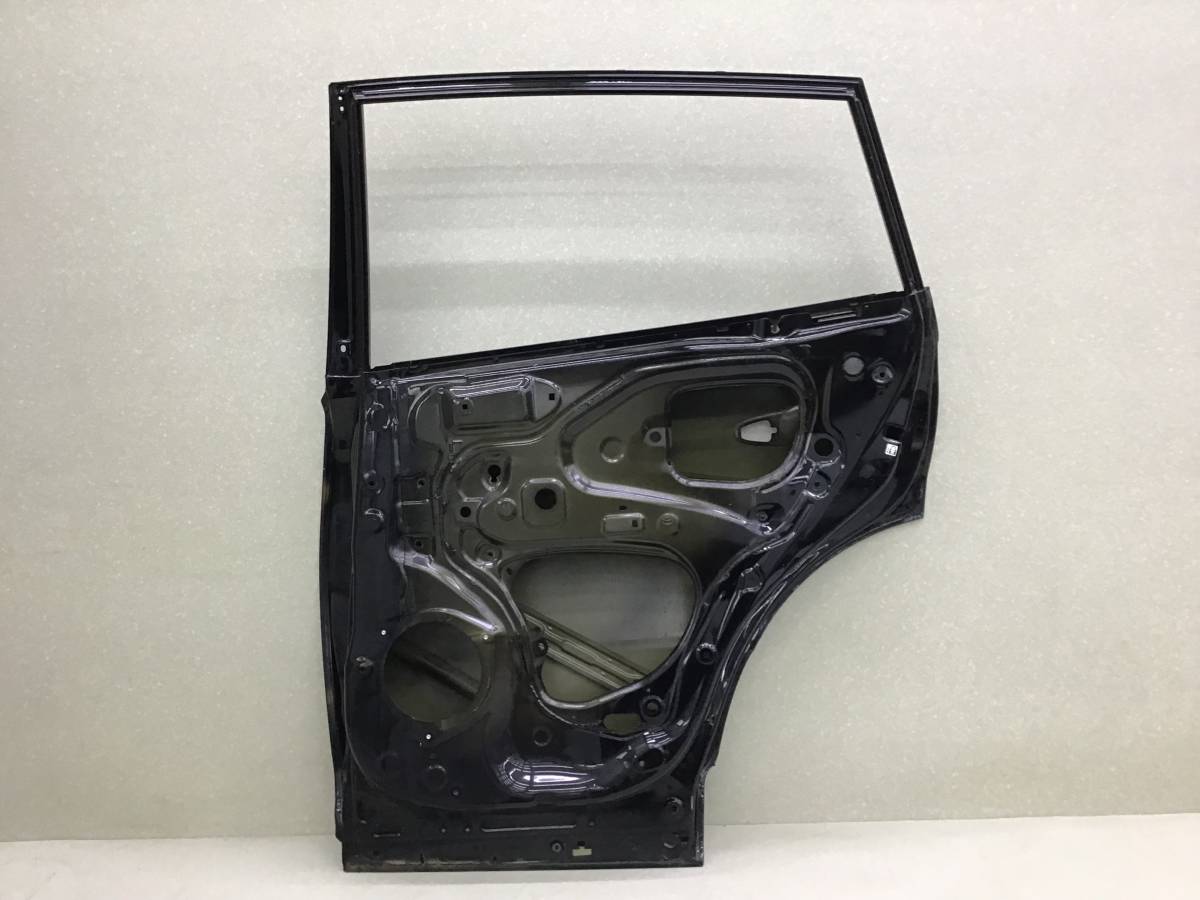 Дверь задняя правая Toyota Rav 4 (A40) 2013> Дверь задняя правая Toyota Rav 4 (A40) 2013>