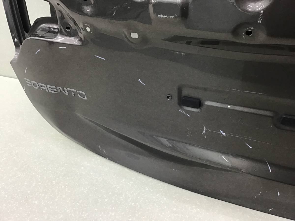 Дверь багажника Kia Sorento (XM) 2009-2021 Дверь багажника Kia Sorento (XM) 2009-2021