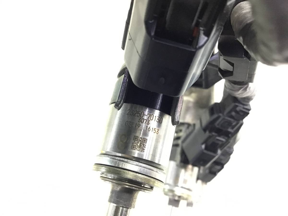 Рейка топливная (рампа) Toyota Land Cruiser (J300) 2021>