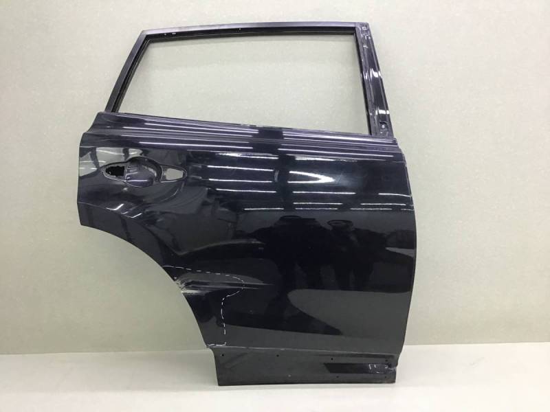 Дверь задняя правая Toyota Rav 4 (A40) 2013> Дверь задняя правая Toyota Rav 4 (A40) 2013>