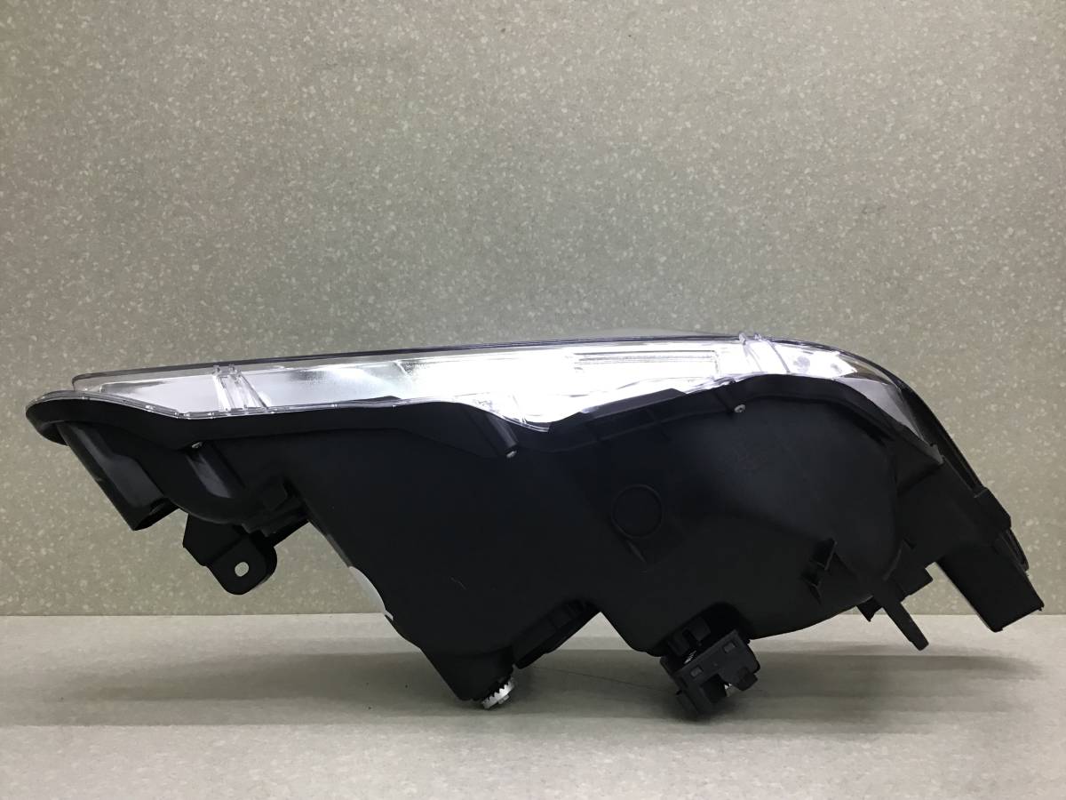 Фара левая Toyota Camry (V50) 2011-2017 Фара левая Toyota Camry (V50) 2011-2017