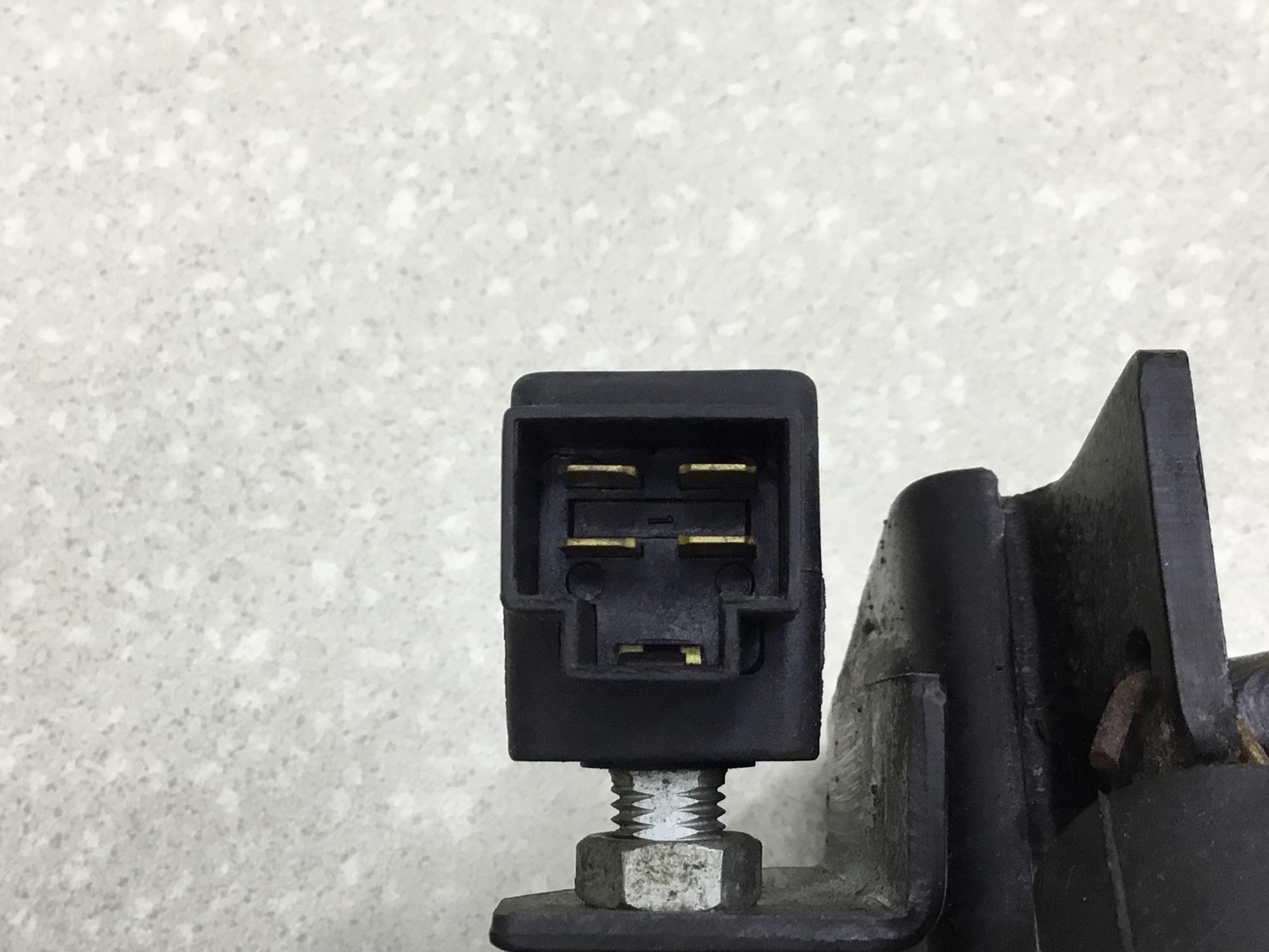 Педаль тормоза, Hyundai HD 120 Педаль тормоза, Hyundai HD 120