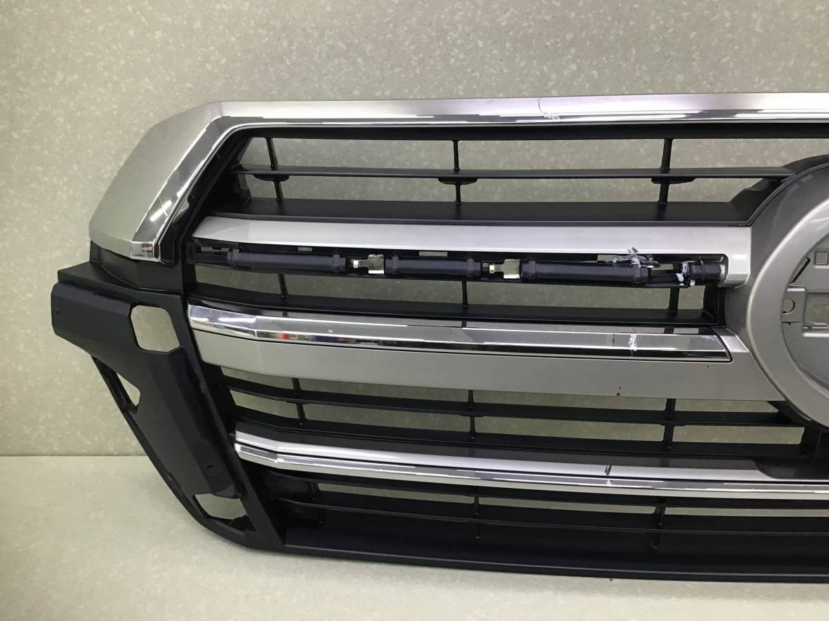 Решетка радиатора Toyota Land Cruiser 11 (VDJ200) 2007-2021 Решетка радиатора Toyota Land Cruiser 11 (VDJ200) 2007-2021