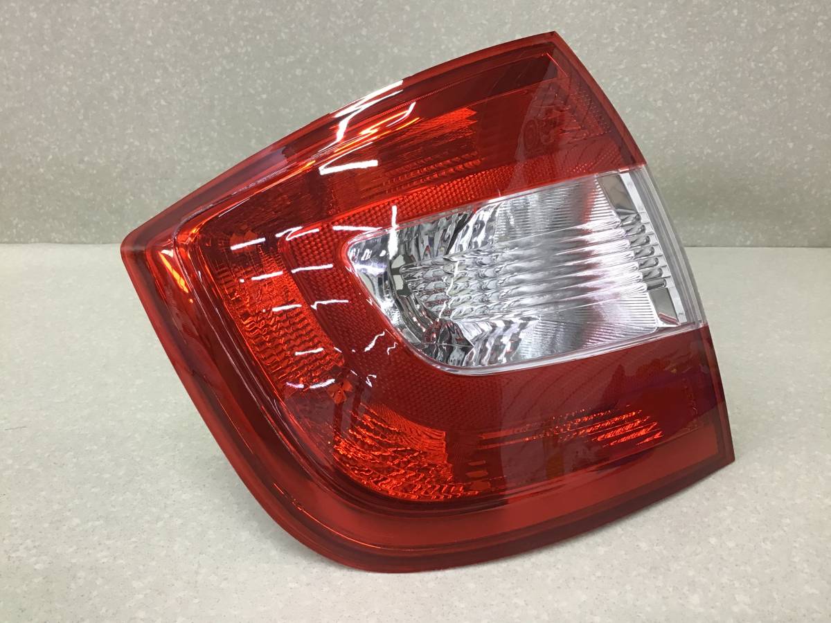 Фонарь задний левый Skoda Rapid 1 (NH3) 2012-2020