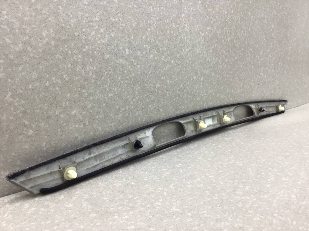 Накладка крышки багажника Honda Civic 5D (FK2, FK3) 2012-2017 Накладка крышки багажника Honda Civic 5D (FK2, FK3) 2012-2017