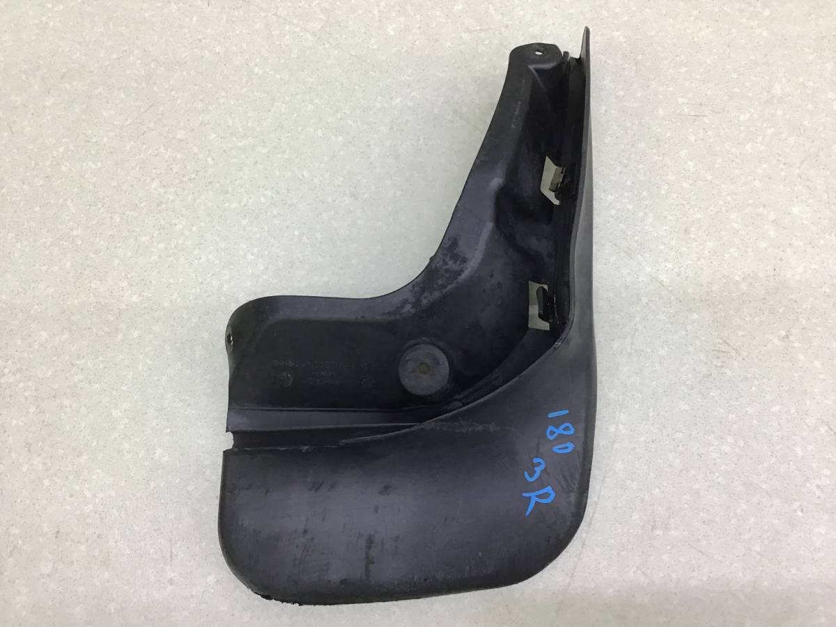 Брызговик задний правый Ford Focus 3 (CB8) 2011-2019
