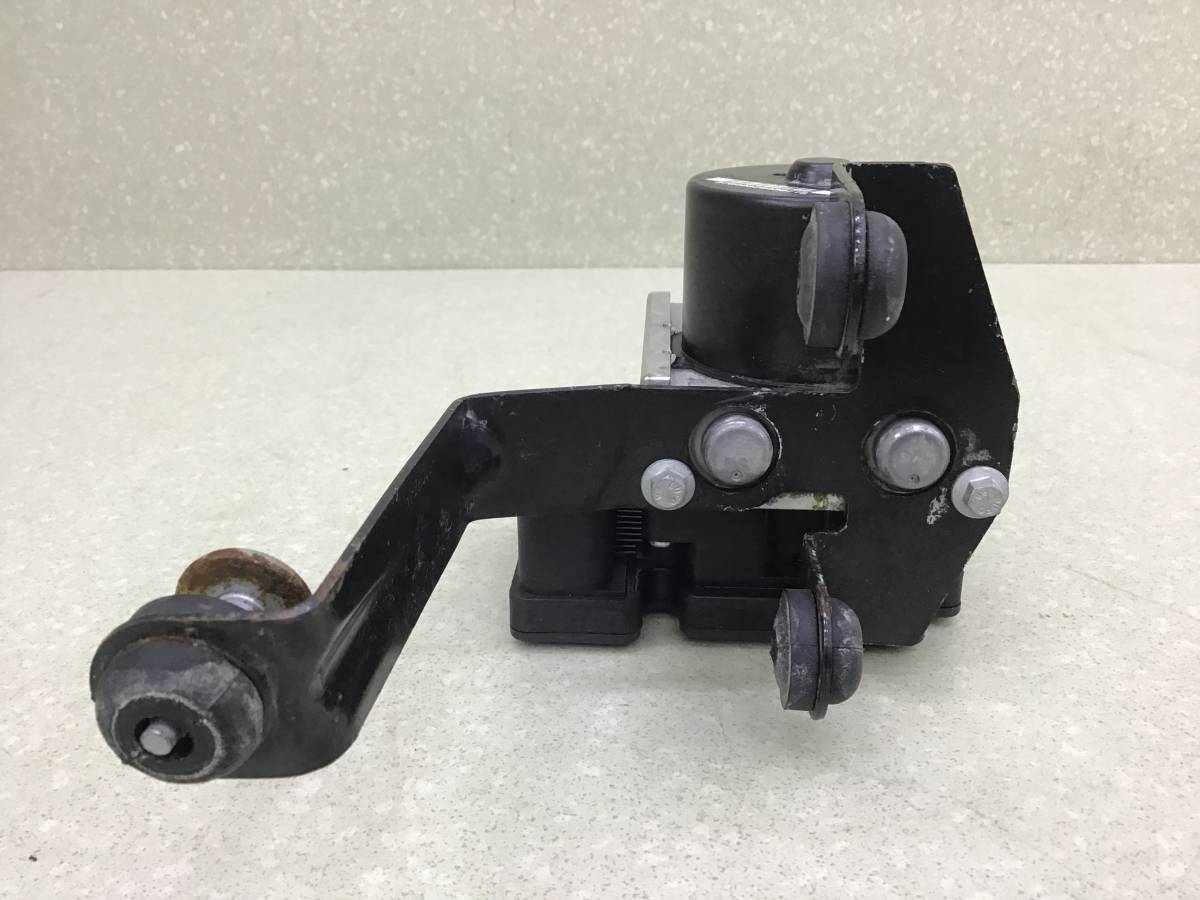 Блок ABS (насос) Ford Focus 3 (CB8) 2011-2019 Блок ABS (насос) Ford Focus 3 (CB8) 2011-2019