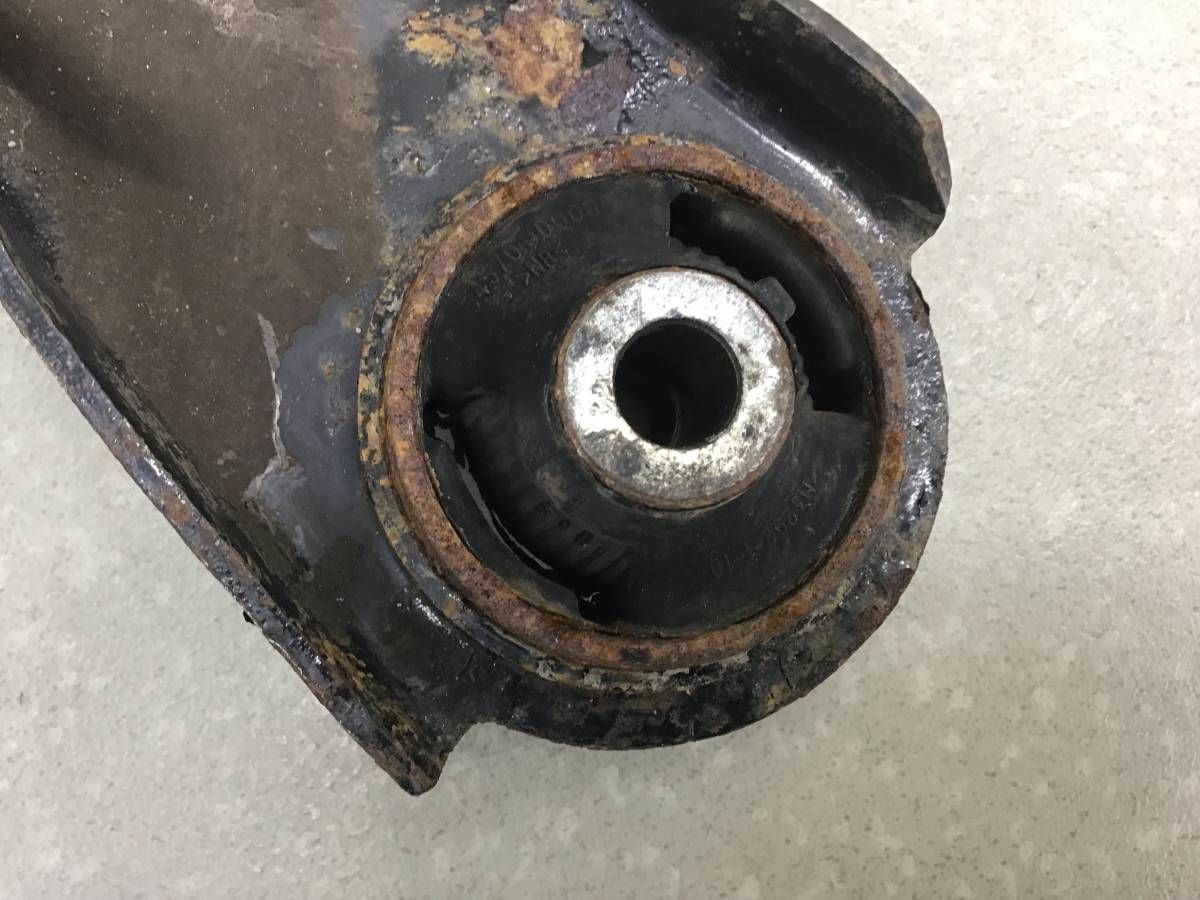Рычаг передний правый Nissan Qashqai (J10) 2006-2013 Рычаг передний правый Nissan Qashqai (J10) 2006-2013