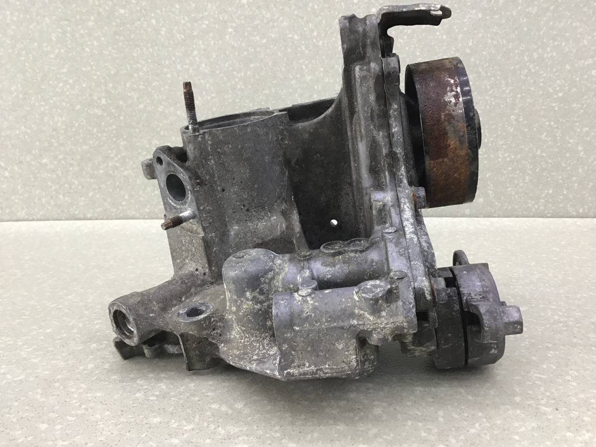 Корпус насоса водяного (помпы) Toyota Highlander (U40) 2007-2013 Корпус насоса водяного (помпы) Toyota Highlander (U40) 2007-2013