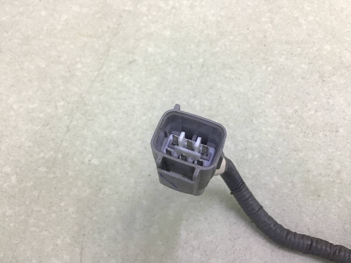 Рейка топливная (рампа) Toyota Land Cruiser (J300) 2021>