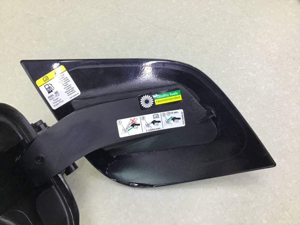 Лючок бензобака Ford Focus 3 (CB8) 2011-2019 Лючок бензобака Ford Focus 3 (CB8) 2011-2019