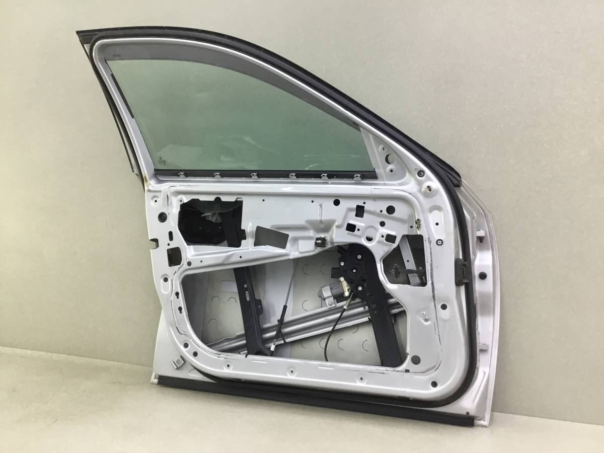 Дверь передняя левая BMW 5-series E60/E61 2003-2009 Дверь передняя левая BMW 5-series E60/E61 2003-2009
