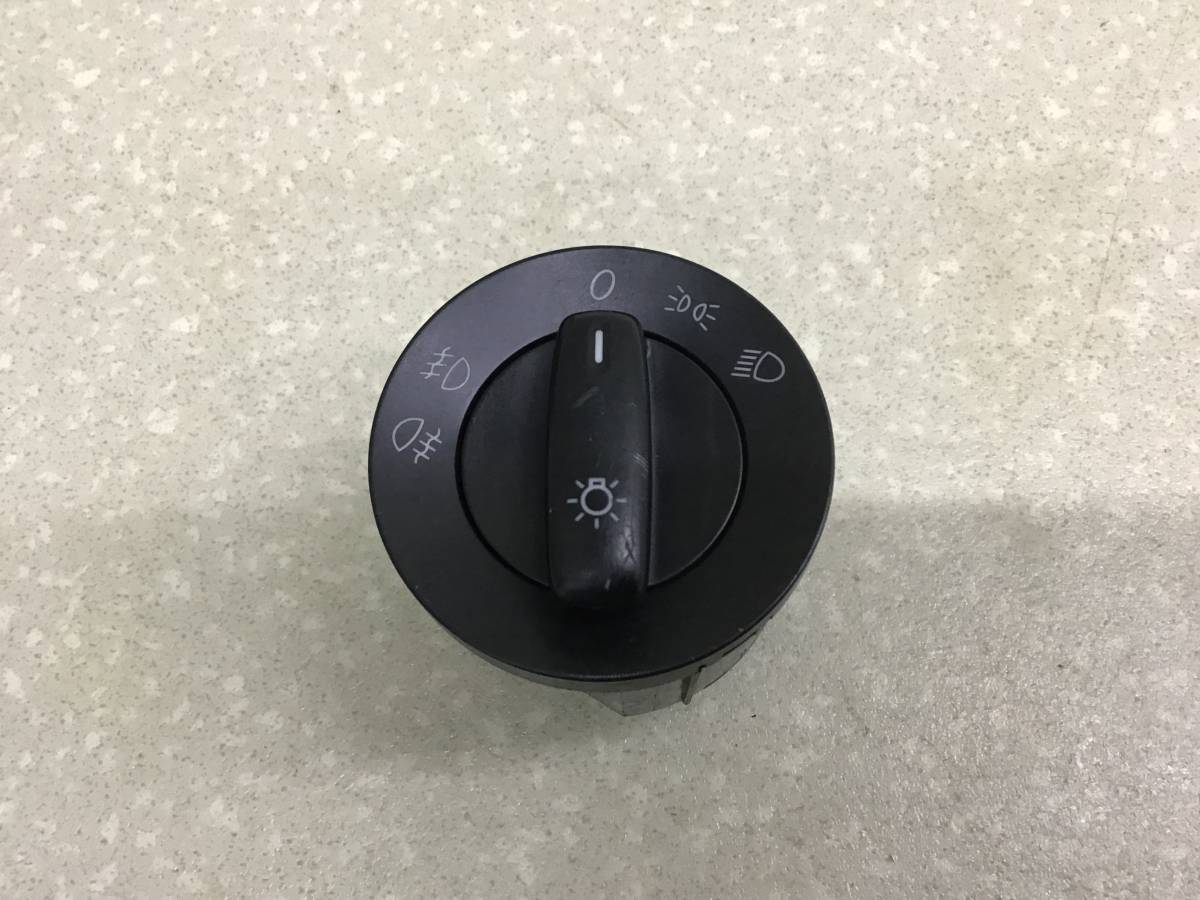 Переключатель света фар Volkswagen Passat B6 2005-2010 Переключатель света фар Volkswagen Passat B6 2005-2010