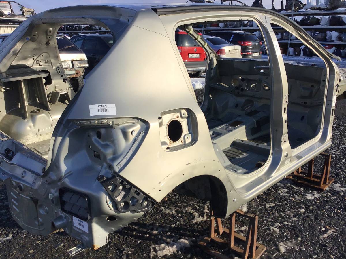 Крыло заднее правое Renault Sandero 2 (5S) 2012-2022