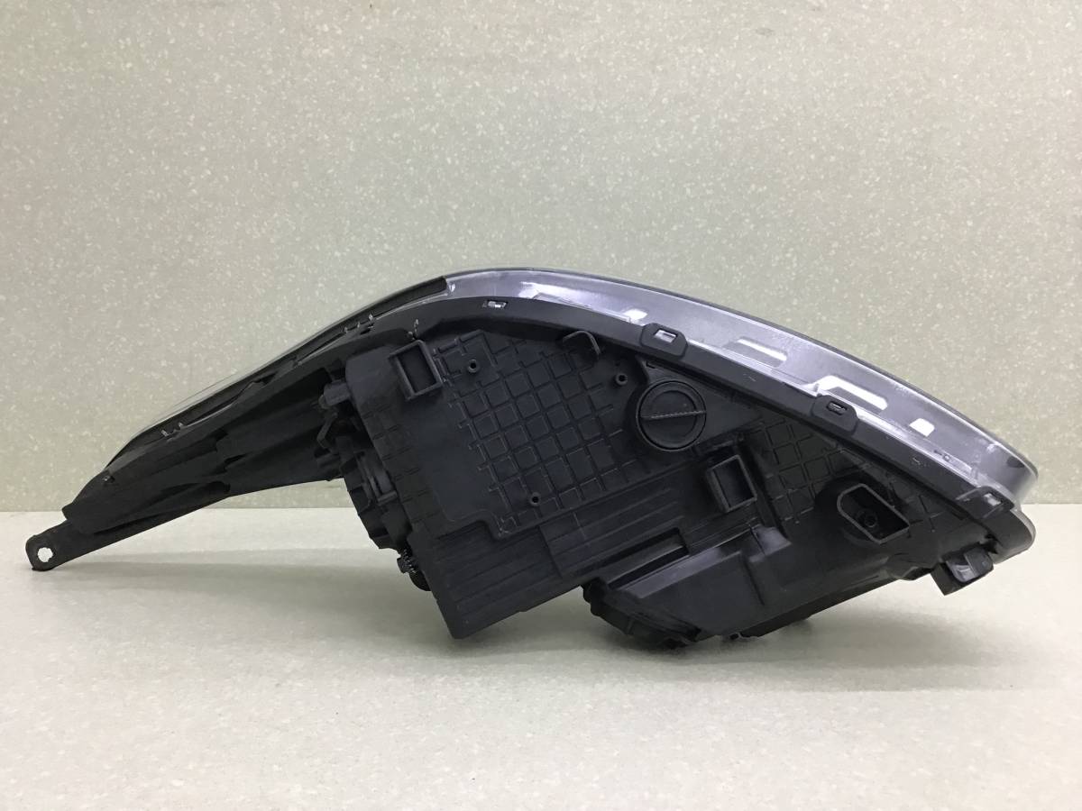Фара правая Kia Ceed (JD) 2012-2018 Фара правая Kia Ceed (JD) 2012-2018