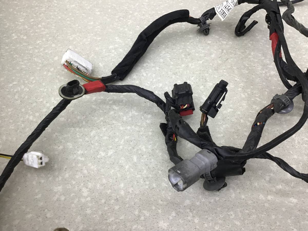 Проводка двери Kia Sorento (XM) 2009-2021 Проводка двери Kia Sorento (XM) 2009-2021