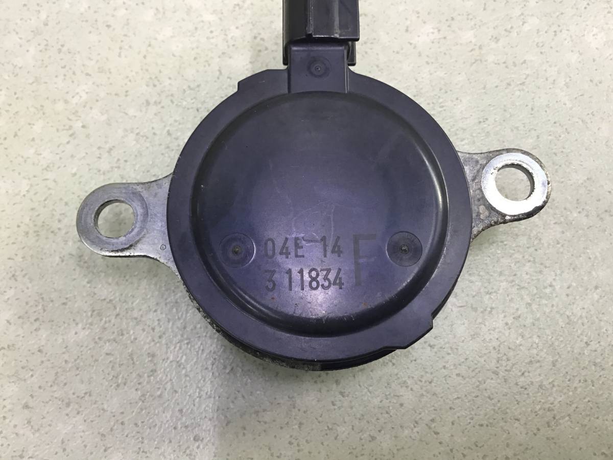 Клапан электромагн. изменения фаз ГРМ Toyota Land Cruiser (J300) 2021>