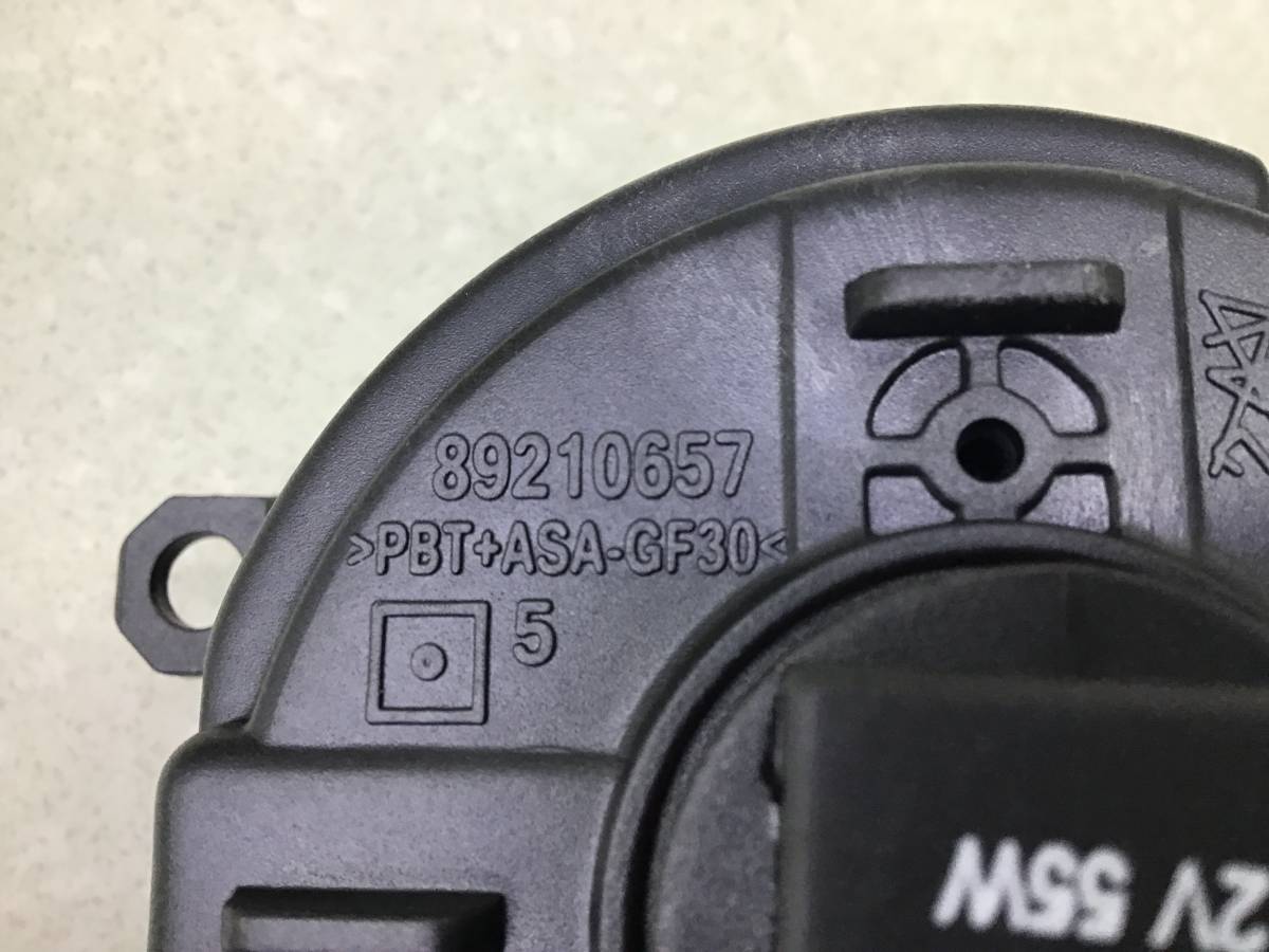 Фара противотуманная левая Toyota Camry (V40) 2006-2011 Фара противотуманная левая Toyota Camry (V40) 2006-2011