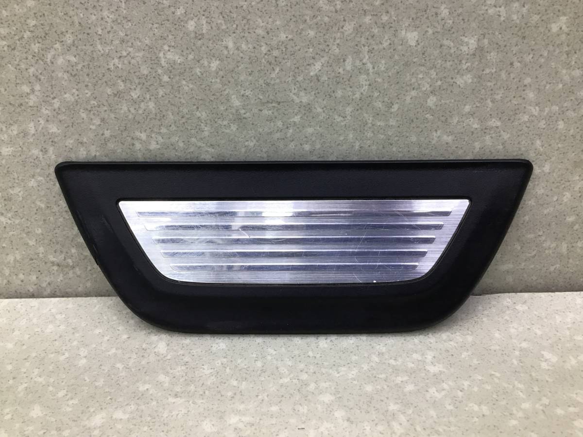 Накладка порога (внутренняя) BMW X3 F25 2010-2017 Накладка порога (внутренняя) BMW X3 F25 2010-2017