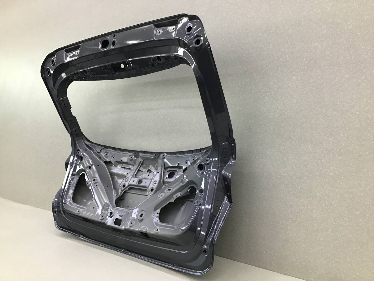 Дверь багажника Changan UNI-K 2020> Дверь багажника Changan UNI-K 2020>
