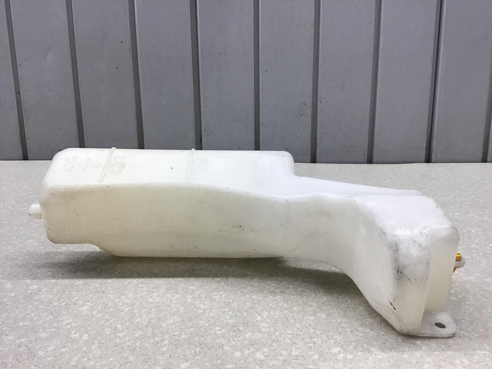 Бачок расширительный, Subaru Legacy Outback (B13) 2003-2009 Бачок расширительный, Subaru Legacy Outback (B13) 2003-2009