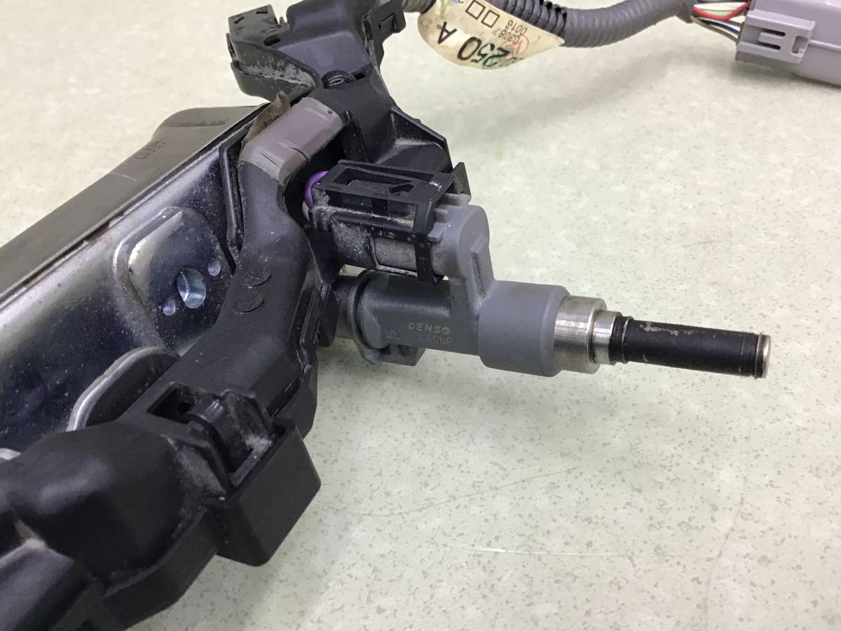 Рейка топливная (рампа) Toyota Land Cruiser (J300) 2021>