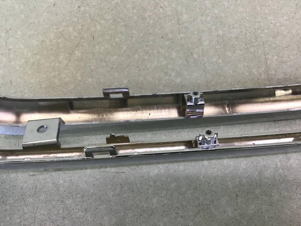 Молдинг решетки радиатора JAC T9 2020 - н. в.