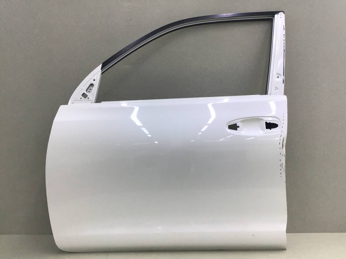Дверь передняя левая Toyota Land Cruiser Prado (J150) 2009> Дверь передняя левая Toyota Land Cruiser Prado (J150) 2009>