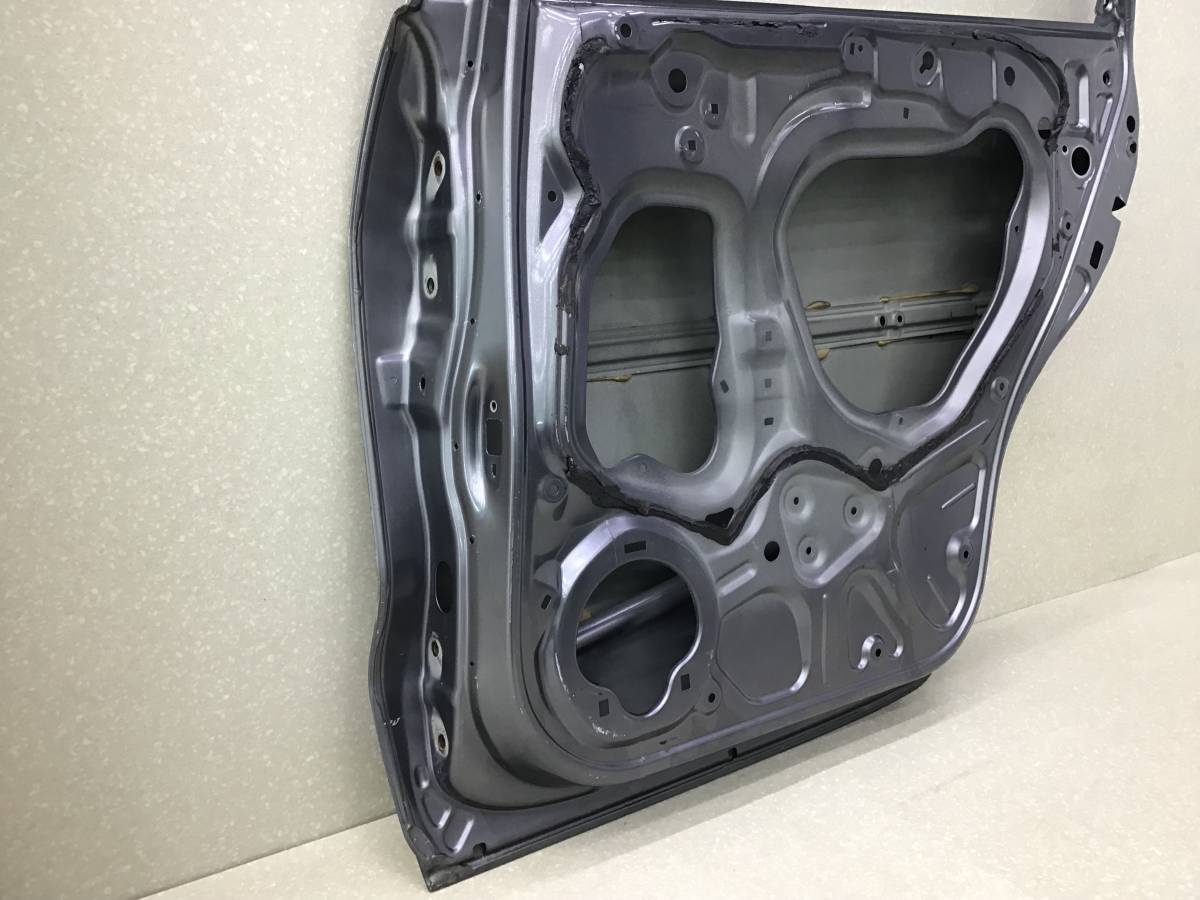 Дверь задняя правая Honda Stream 2006-2014 Дверь задняя правая Honda Stream 2006-2014
