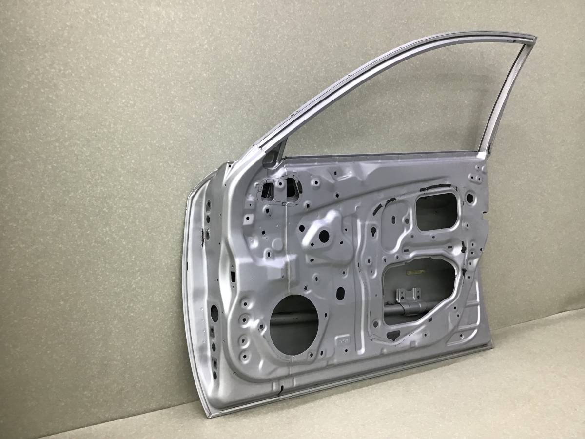 Дверь передняя правая Lexus IS 250/350 2005-2013 Дверь передняя правая Lexus IS 250/350 2005-2013