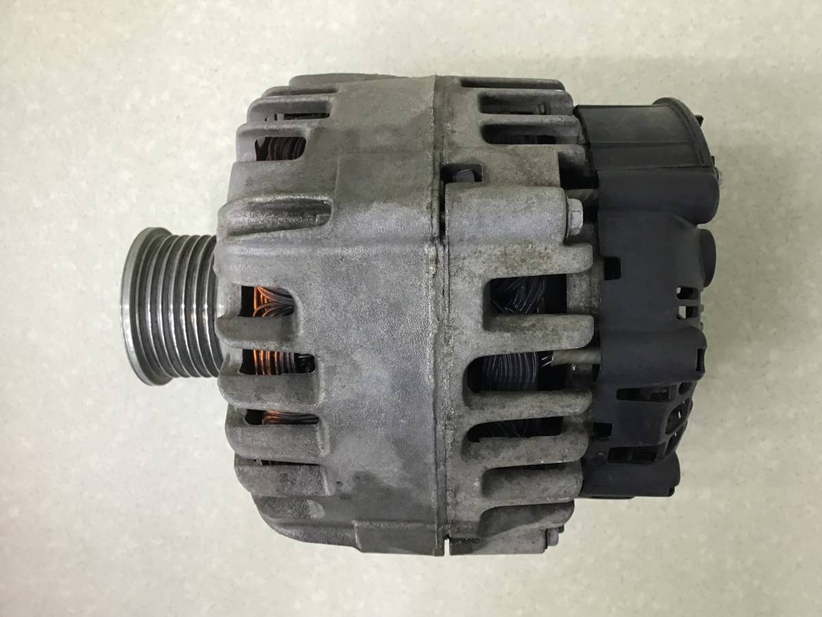 Генератор Renault Duster (HS) 2010-2021 Генератор Renault Duster (HS) 2010-2021