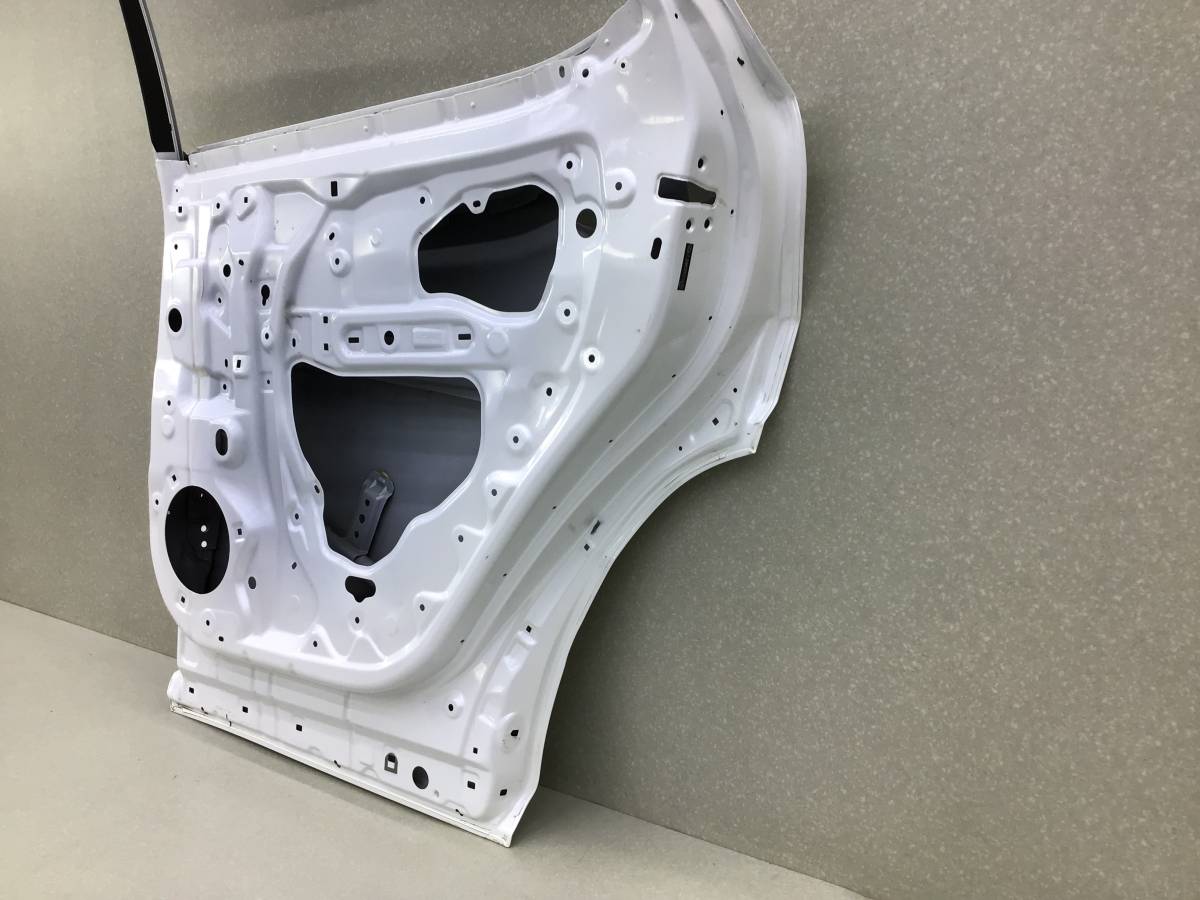 Дверь задняя правая Lexus RX 350 (AGL20W) 2015-2022 Дверь задняя правая Lexus RX 350 (AGL20W) 2015-2022