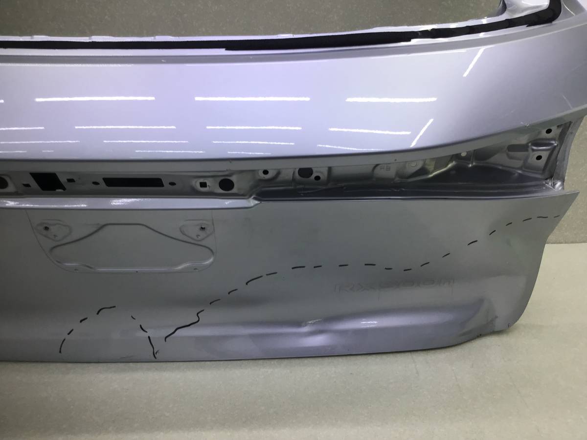 Дверь багажника Lexus RX500h (ALH10) Дверь багажника Lexus RX500h (ALH10)