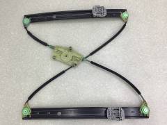 Стеклоподъемник электр. задний правый Audi Q7 (4L) 2005-2015