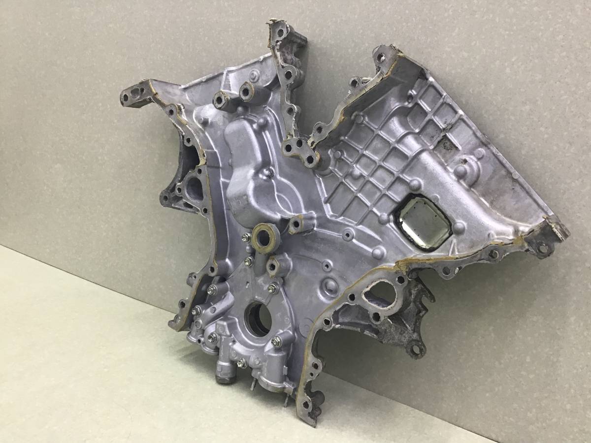 Крышка двигателя передняя Toyota Highlander (U50) 2013-2020