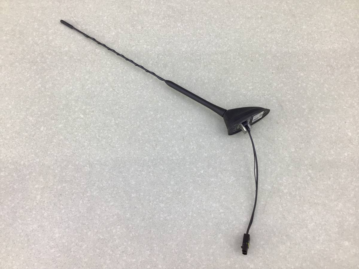 Антенна Ford Focus 3 (CB8) 2011-2019 Антенна Ford Focus 3 (CB8) 2011-2019