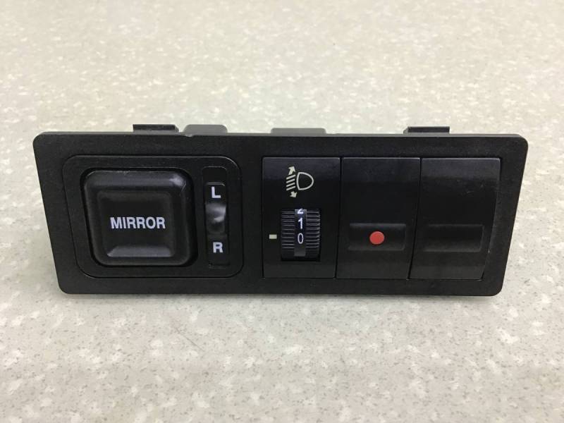 Блок кнопок Geely MK Cross (5AFE) 2011-2016 Блок кнопок Geely MK Cross (5AFE) 2011-2016